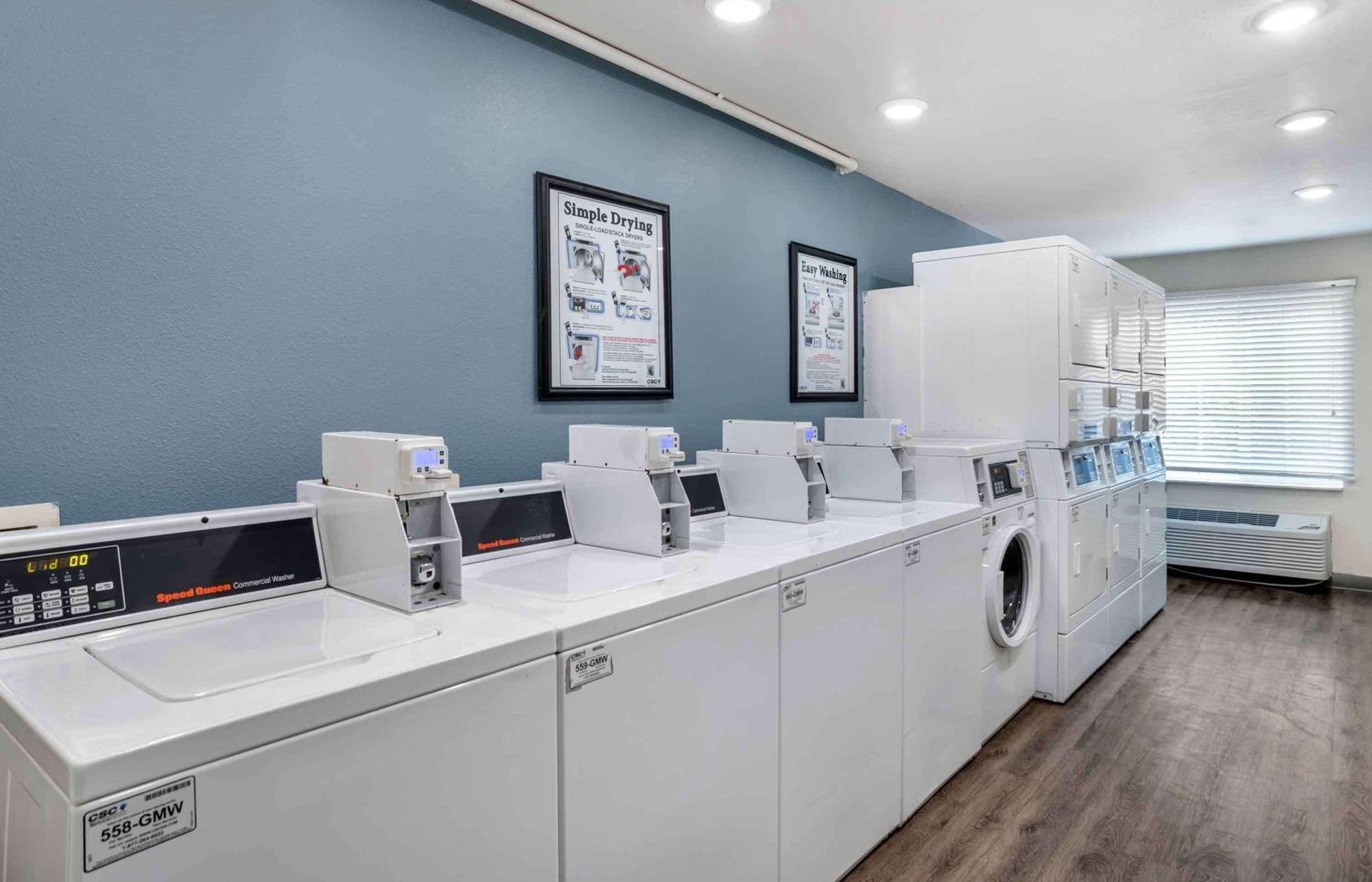 Extended Stay America Select Suites - Tallahassee - East מראה חיצוני תמונה